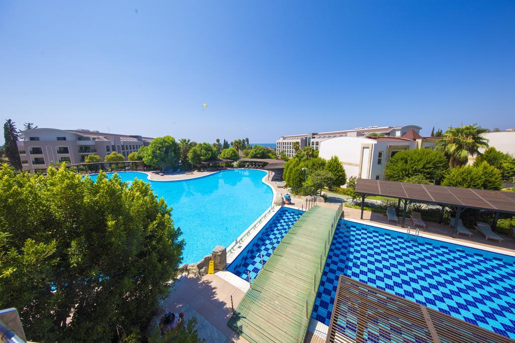 Horus Paradise Resort Side Esterno foto